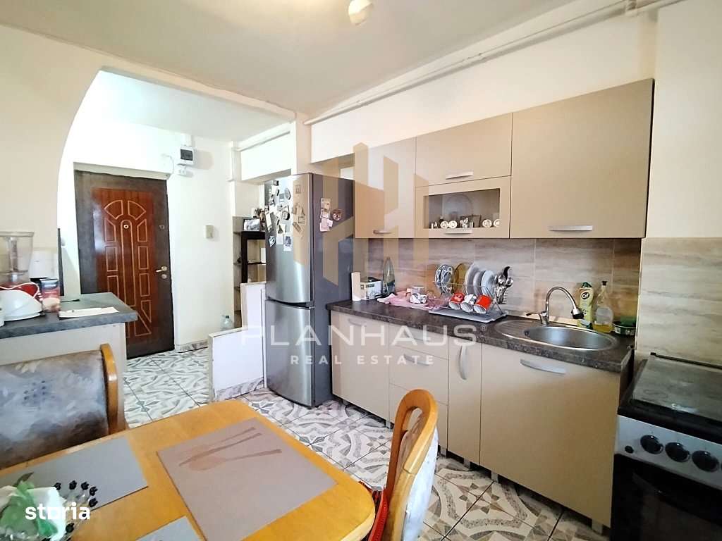 Apartament 2 camere, etaj intermediar cu lift, decomandat, zona Gării - Imagine principală: 2/10