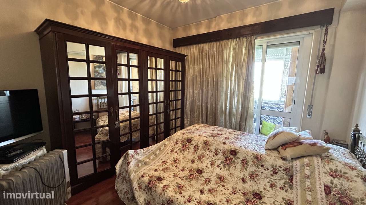 Apartamento T4 nos Olivais-16