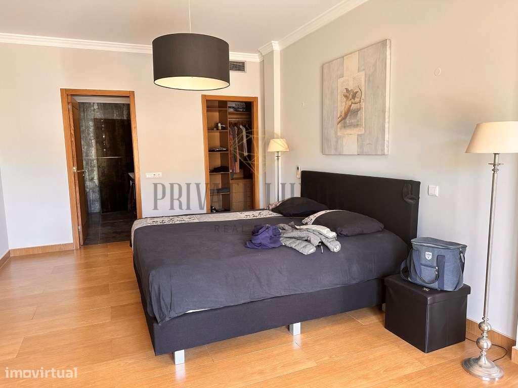 Moradia T4 com piscina e garagem na Marina de Albufeira - Grande imagem: 5/27