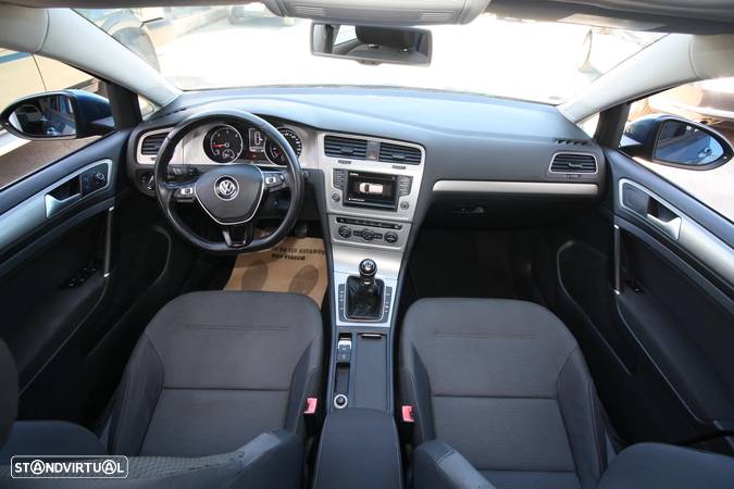 VW Golf Variant 1.6 TDi GPS Edition - 20