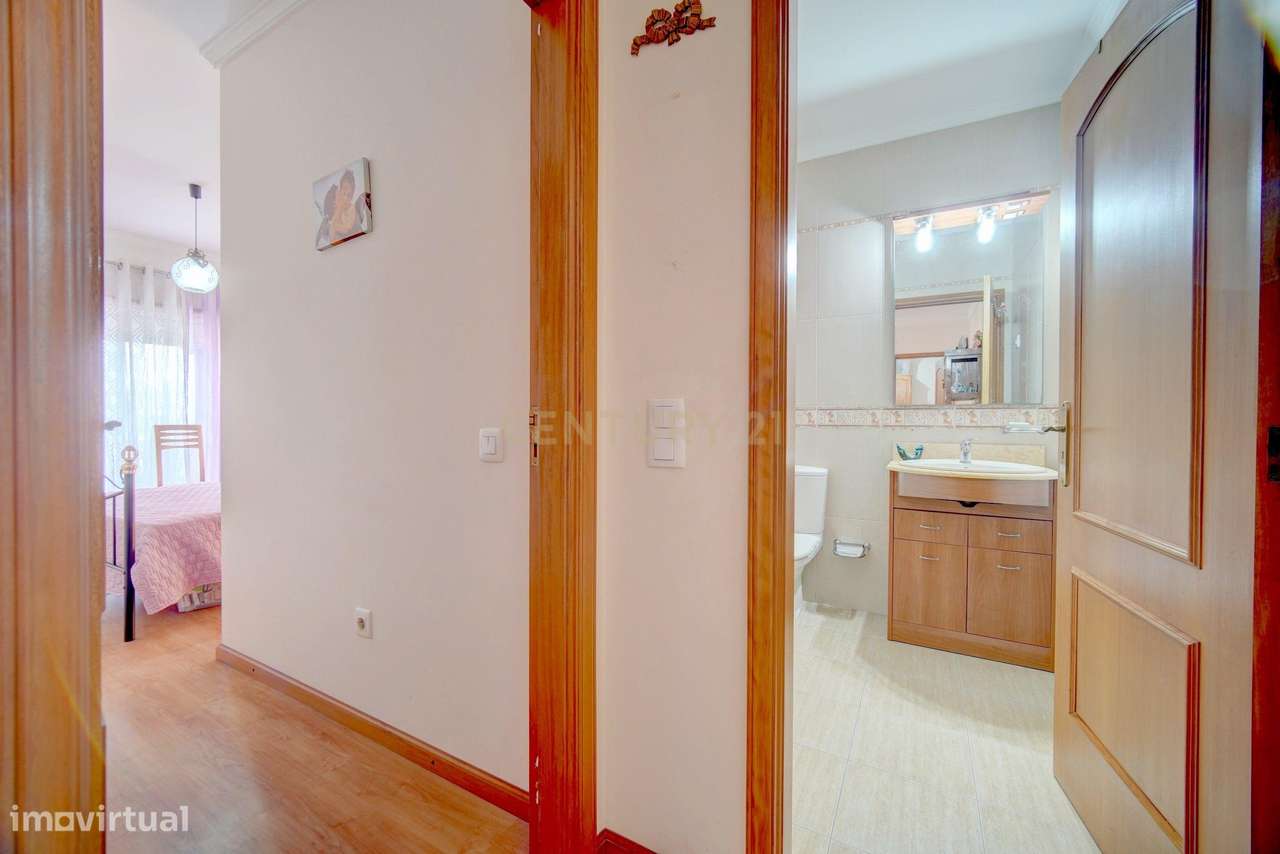 Apartamento T1+1 com Vista Panorâmica em Oiã, Aveiro - Grande imagem: 5/25