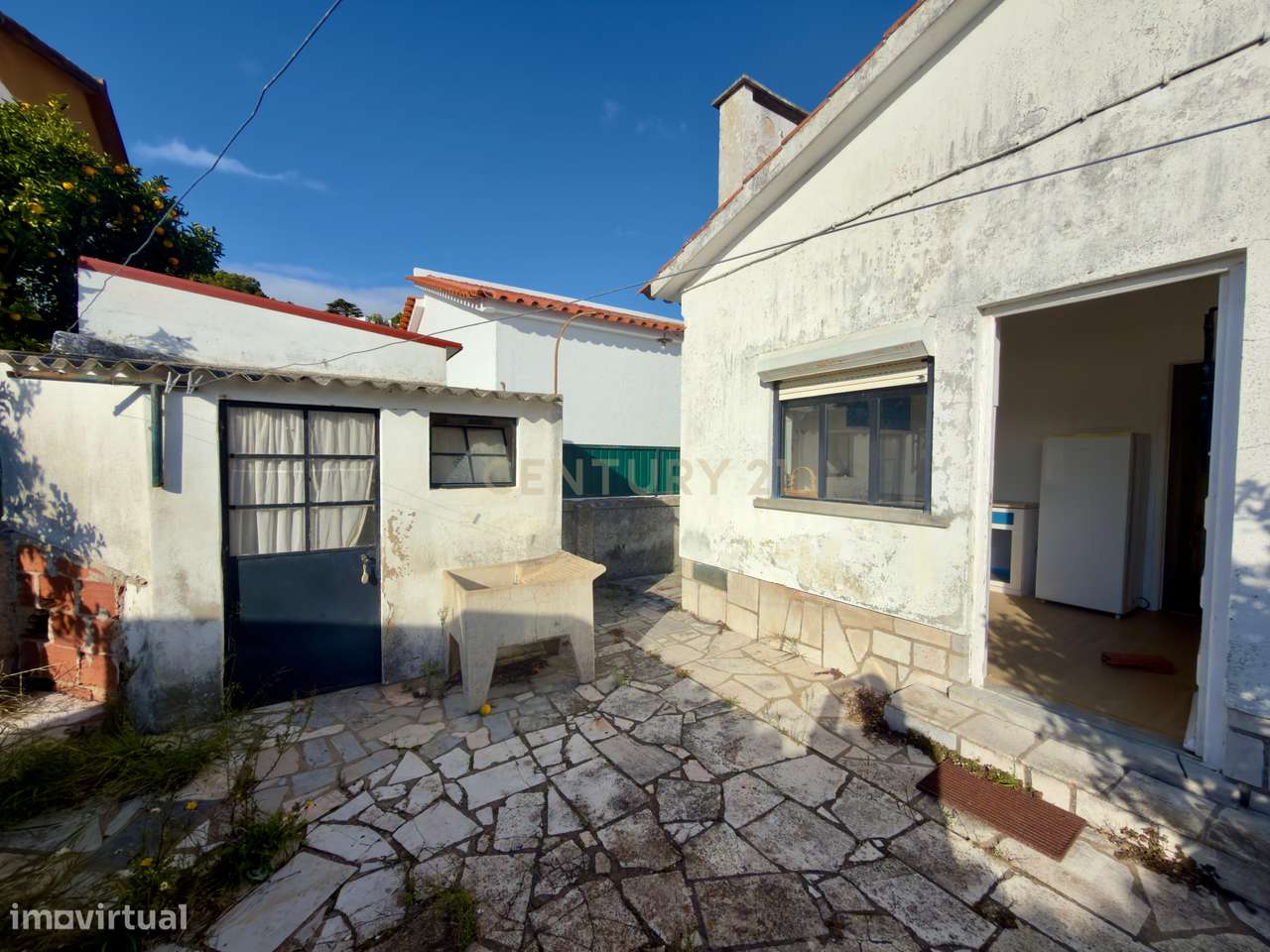 A Oportunidade Perfeita para Criar a Casa dos Seus Sonhos em Janes, Al-18