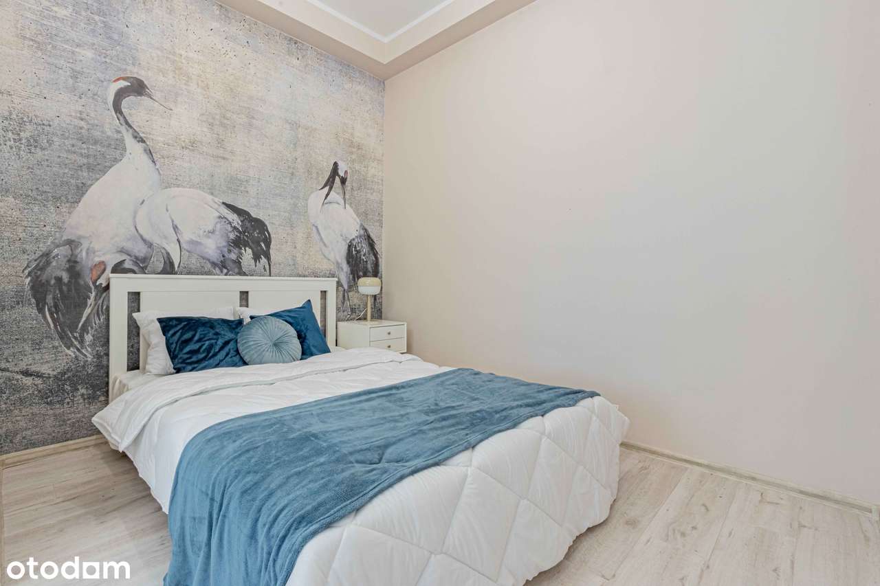 Zaciszne i przestronne mieszkanie w ścisłym centrum  42 m2-4