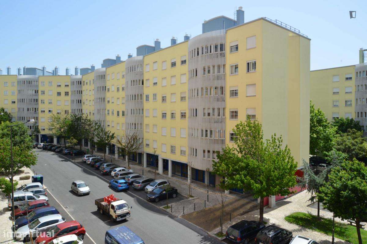 Apartamento com 1 quartos - localizado em Lumiar Lisbon - Grande imagem: 2/10