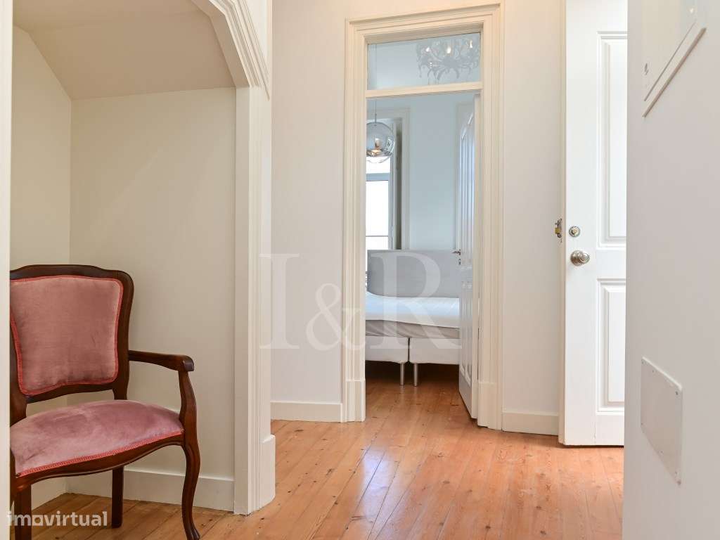 Chalet T9 remodelado e mobilado em Sintra-4