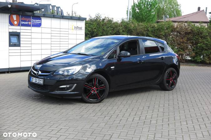 Opel Astra 1.4 Turbo Design Edition - 4