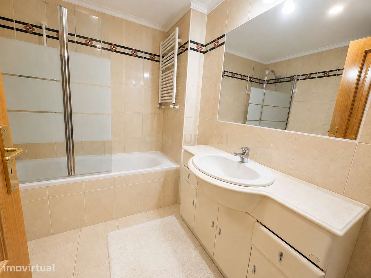T2 Mobilado com Piscina e Vista Mar | Ericeira-8