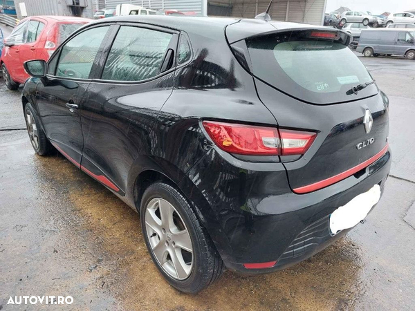 Praguri Renault Clio 4 2013 HATCHBACK 0.9Tce - 5