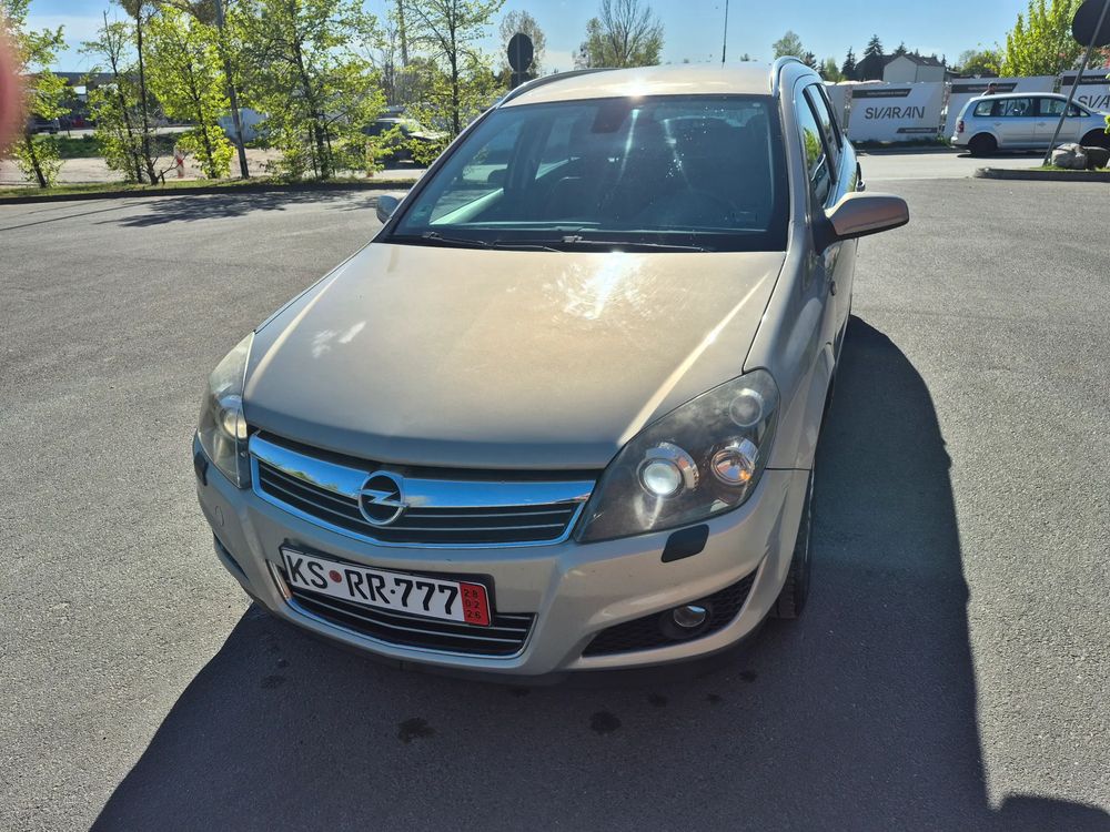 Opel Astra H 1.6 Edition 2009