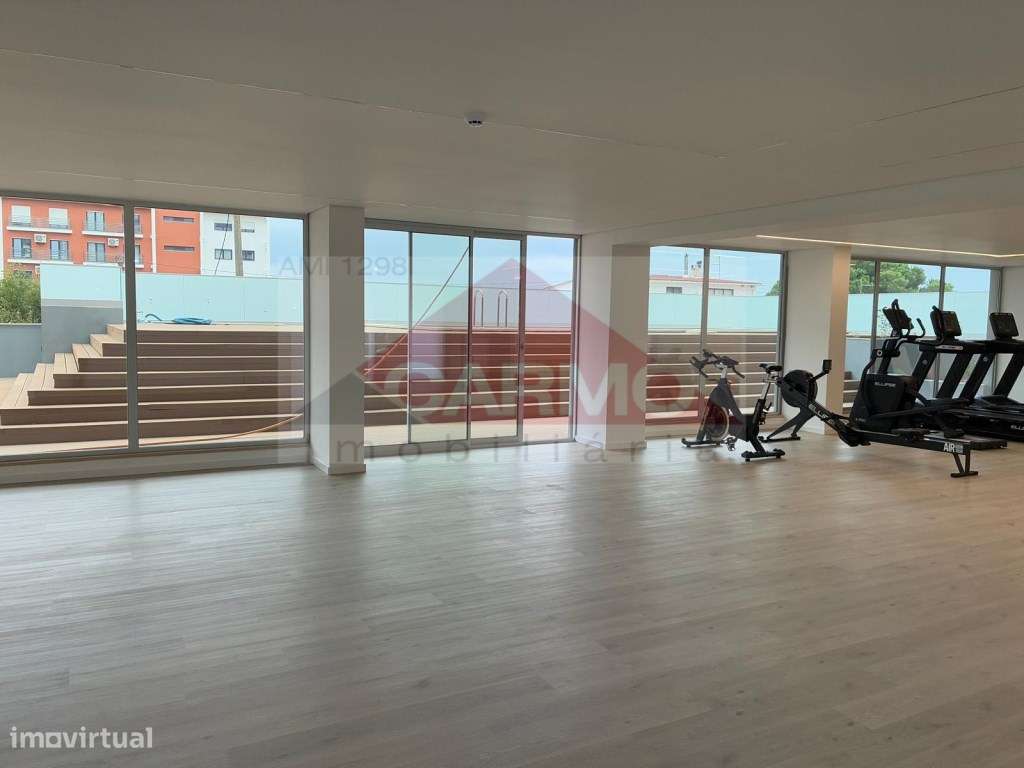T3 com acabamentos de luxo, Condomínio com Piscina e Ginásio.(Ofert... - Grande imagem: 3/29