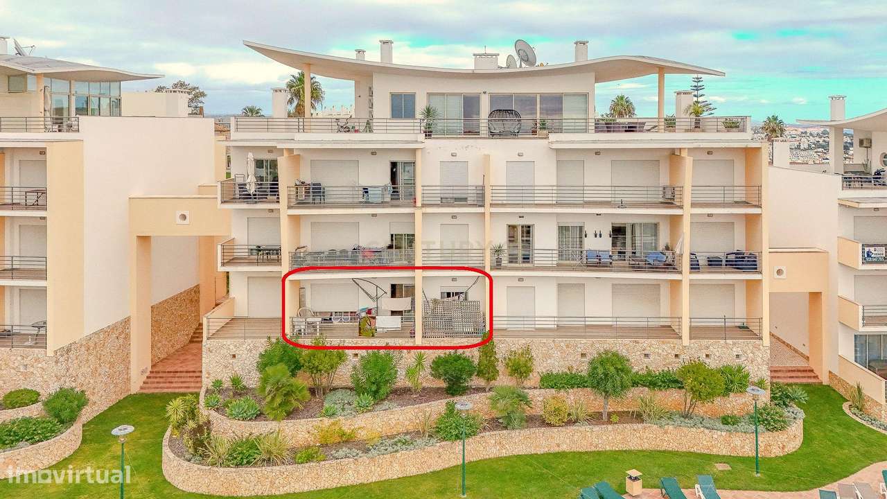 T1 com Varanda e Vista Piscina | Encosta da Orada – Albufeira - Grande imagem: 3/24