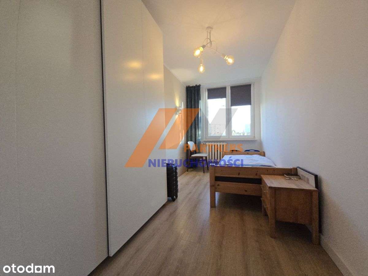 3 pokoje z oddzielną kuchnią po remoncie.-13