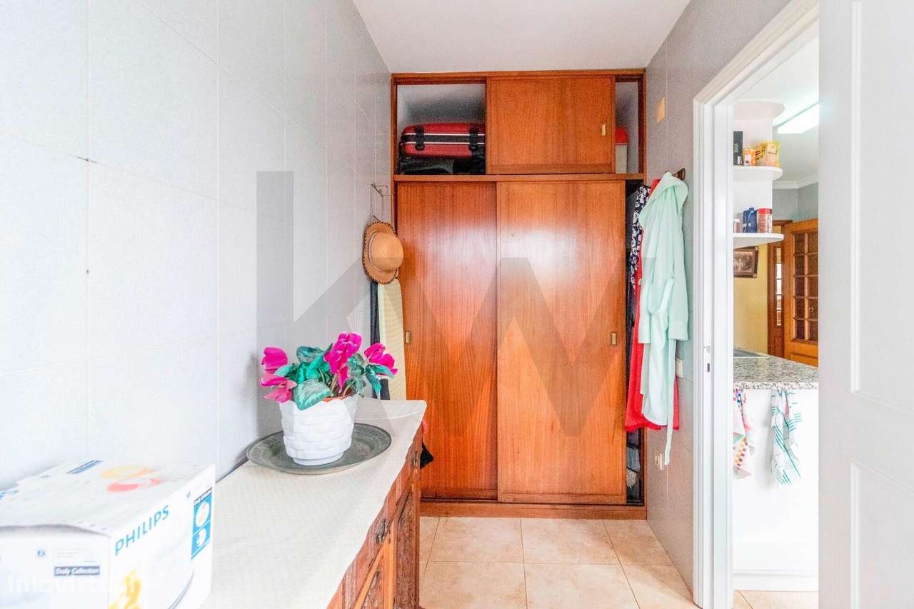 T3 c/ 127m2 Privativos e 101m2 de Terraços (Box + Lugar) | Santa Marin-33