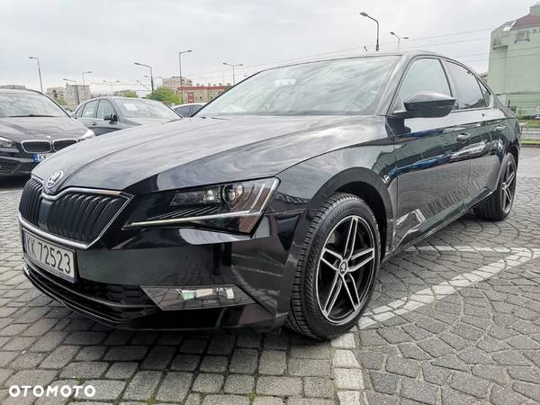 Skoda Superb 2.0 TDI Active DSG - 1