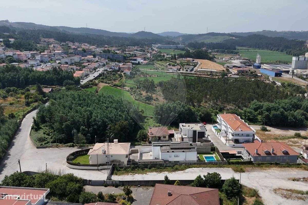 Moradia T6 para venda - Grande imagem: 3/31