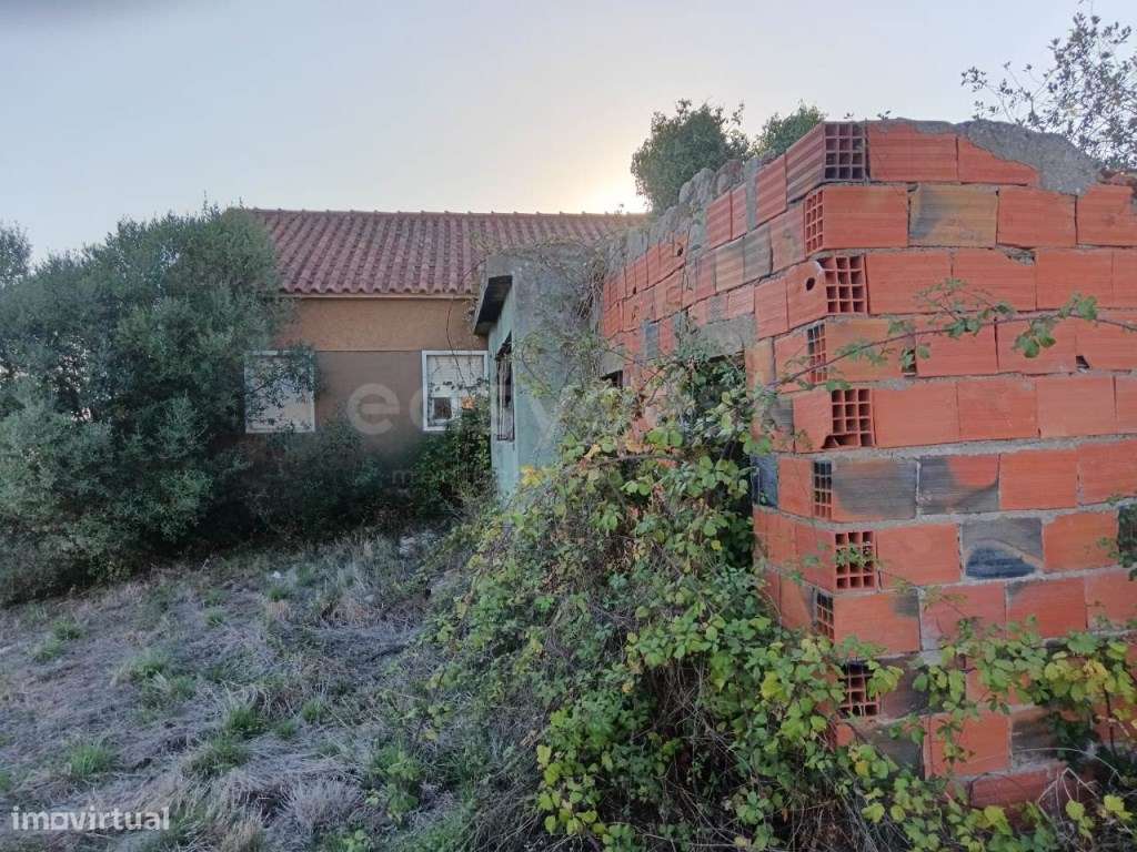 Conjunto de Ruínas para Reconstrução em Aljubarrota - Grande imagem: 5/10