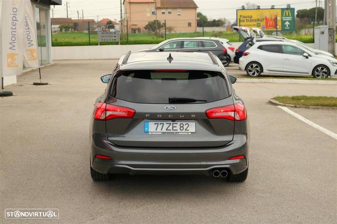 Ford Focus SW 1.5 TDCi EcoBlue ST-Line - 8