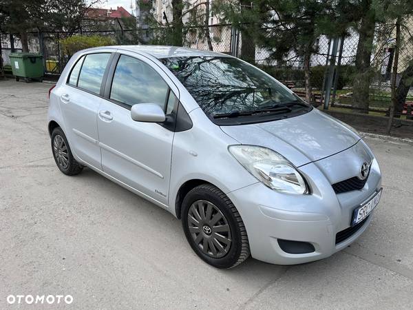 Toyota Yaris 1.33 2010 - 2