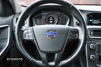 Volvo V60 T3 Momentum - 17