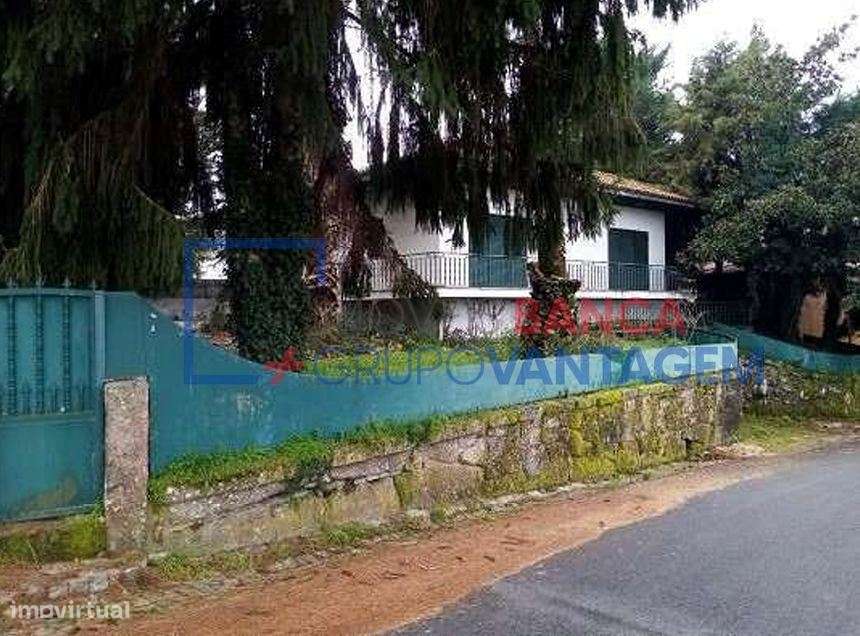 MORADIA T4-MONDIM DE BASTO - Grande imagem: 2/15