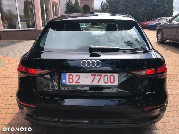 Audi A3 35 TFSI mHEV S Line S tronic - 11