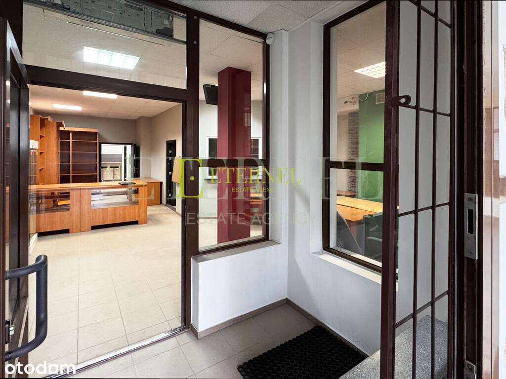 Lokal użytkowy w pasażu handlowym - Rusznikarska-4