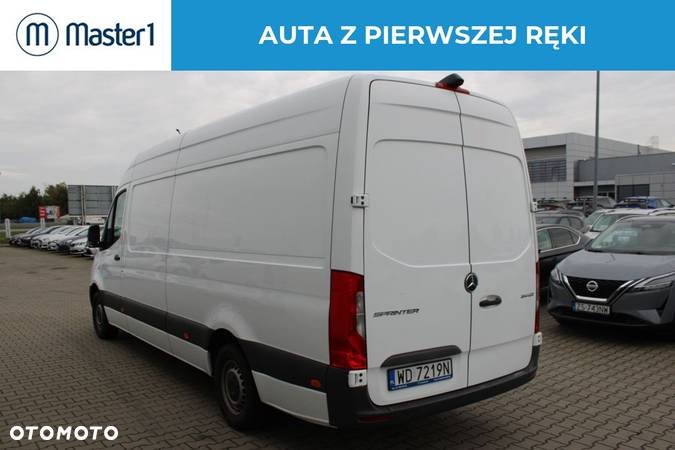 Mercedes-Benz Sprinter - 7