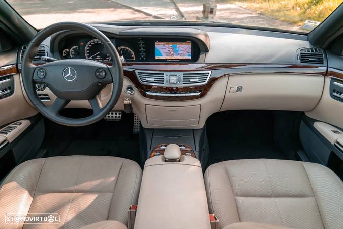 Mercedes-Benz S 420 CDi - 11