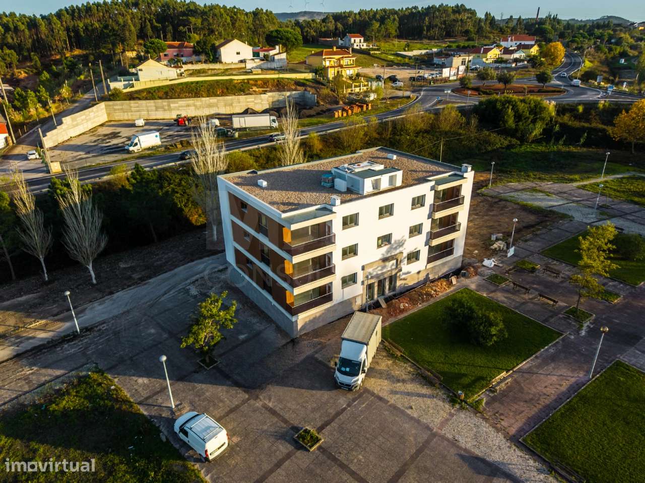 Apartamento T3 R/C  Fração B (Em Construção) - Grande imagem: 4/50