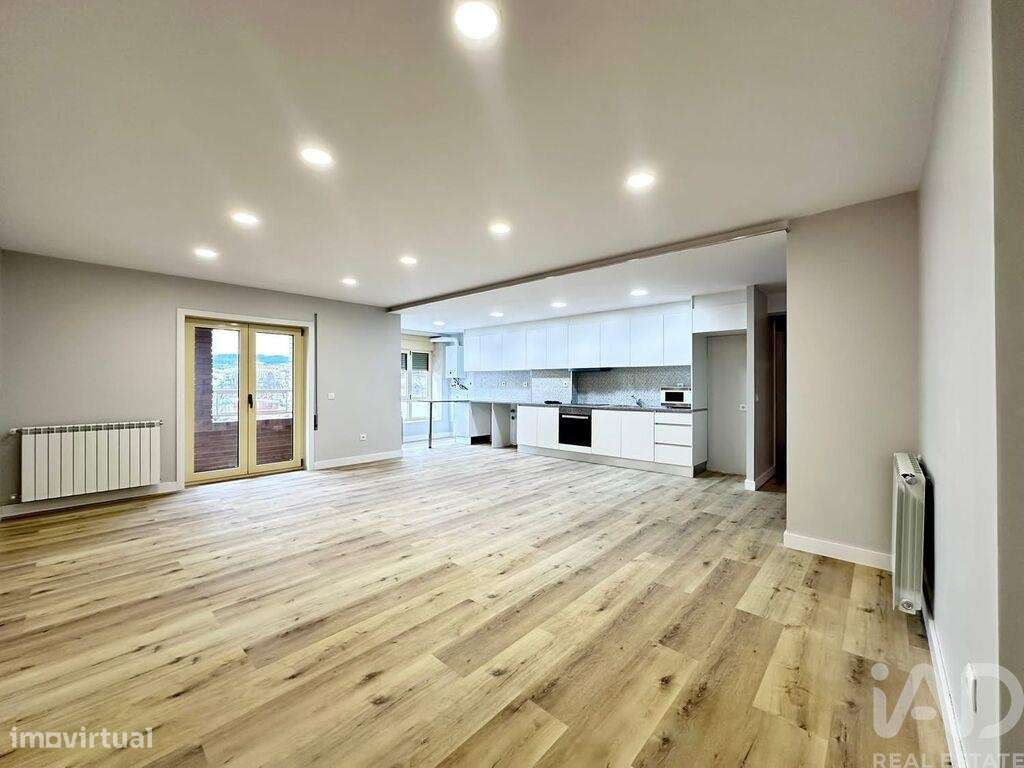 Apartamento T3 em Santa Maria Maior de 121,00 m2 - Grande imagem: 3/15