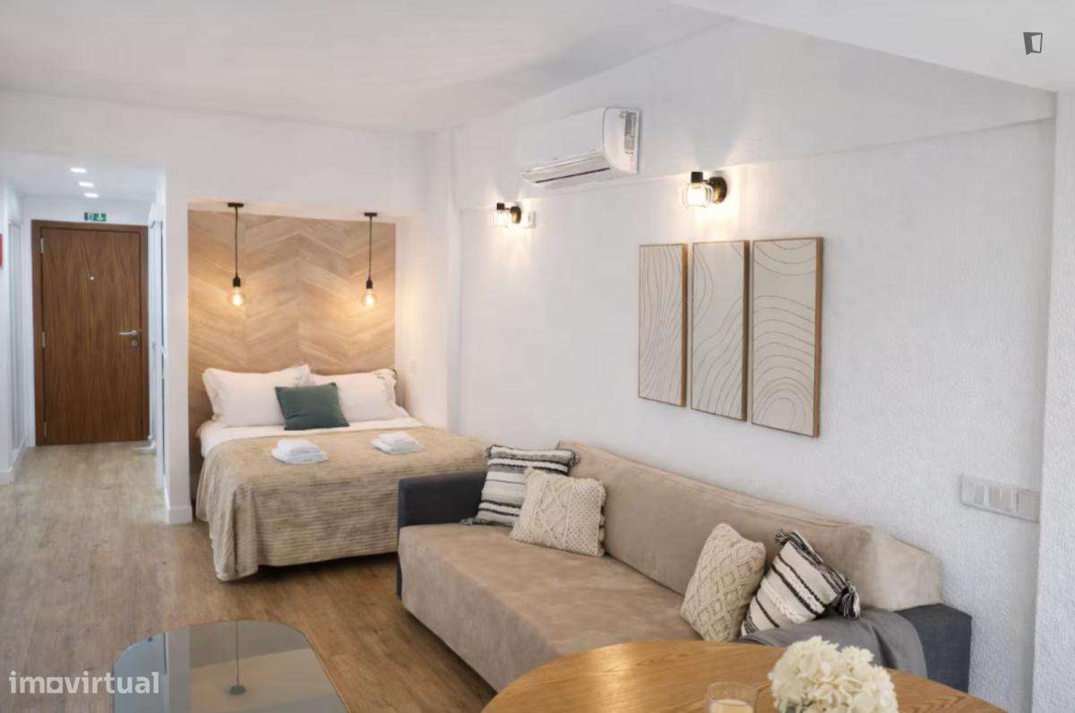 Estúdio - localizado em Setubal - Grande imagem: 5/10