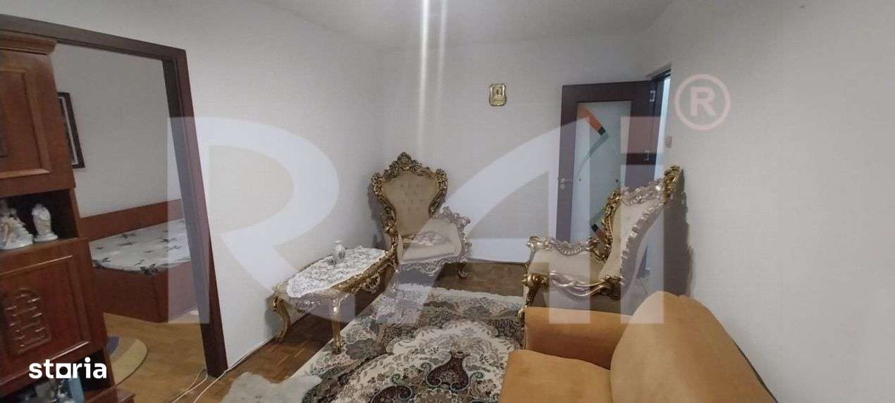 Apartament renovat, 3 camere, Valea Rosie – Etaj 2/4-3