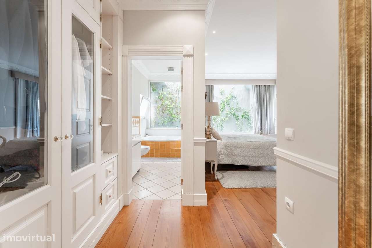 Moradia T4 + 1 com piscina, Pena, Lisboa-25