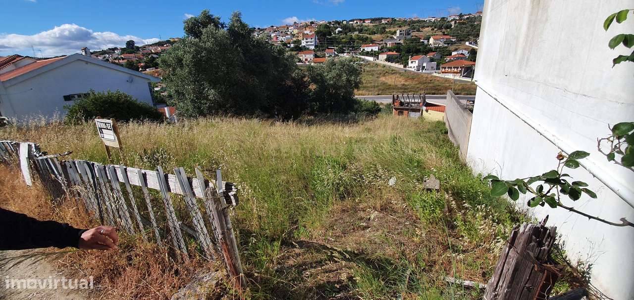 Lote de Terreno Urbano - Grande imagem: 4/5