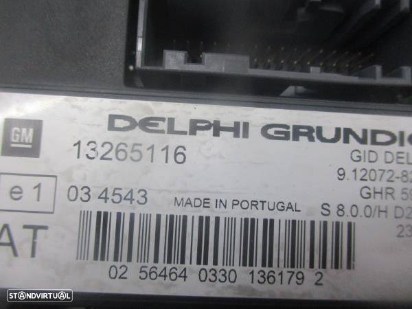 Display Opel Astra H (A04) - 6