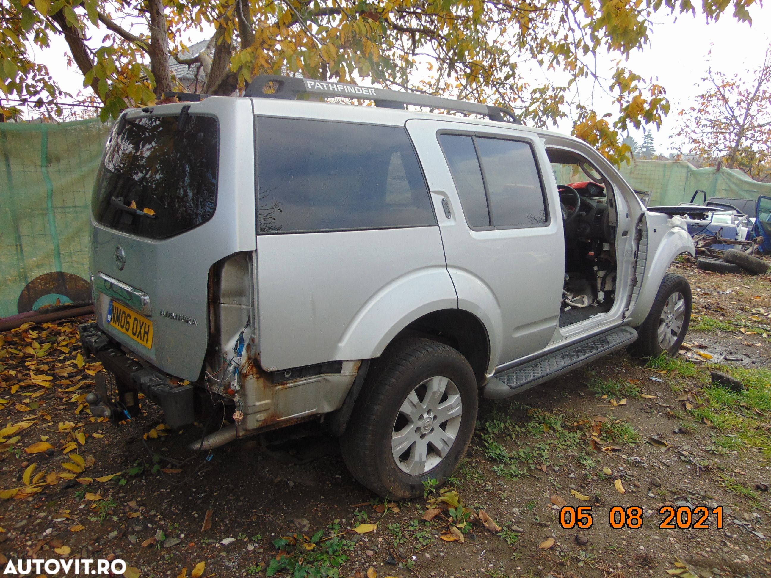 Usa Fata Dreapta nissan Pathfinder 2007 SUV Argintiu - 1