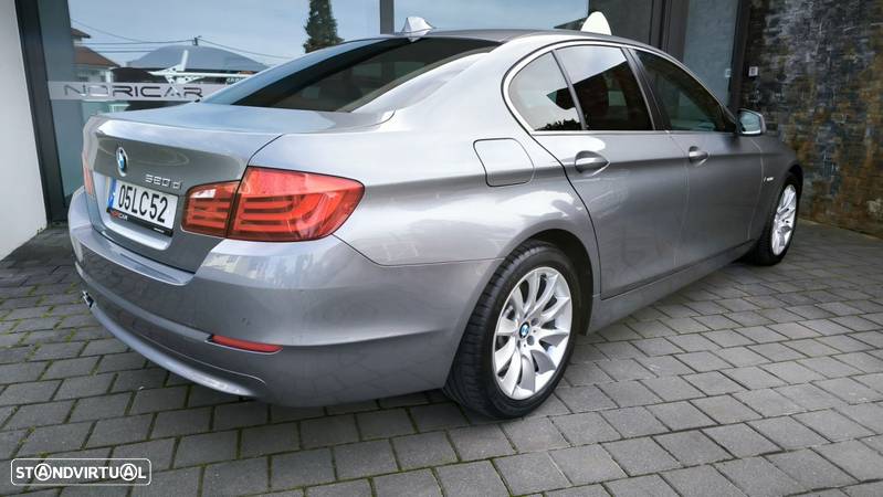 BMW 520 d Auto - 16