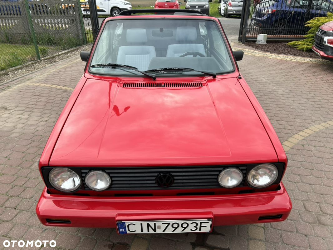 Volkswagen Golf 1.8 GTI Special - 3