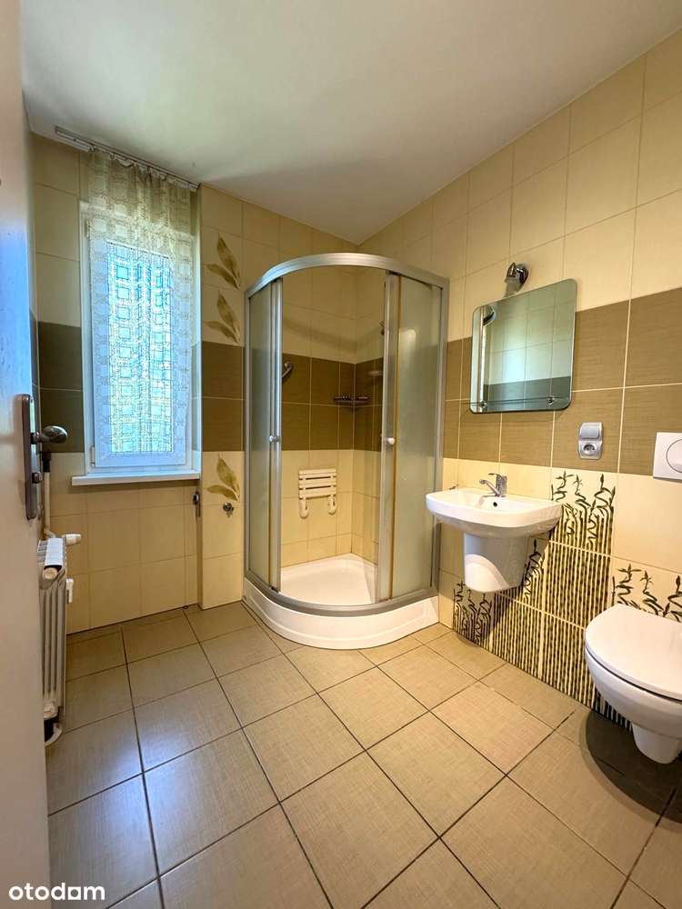 Dwupokojowy lokal mieszkalny + garaż + ogródek - Pełny obrazek: 3/9