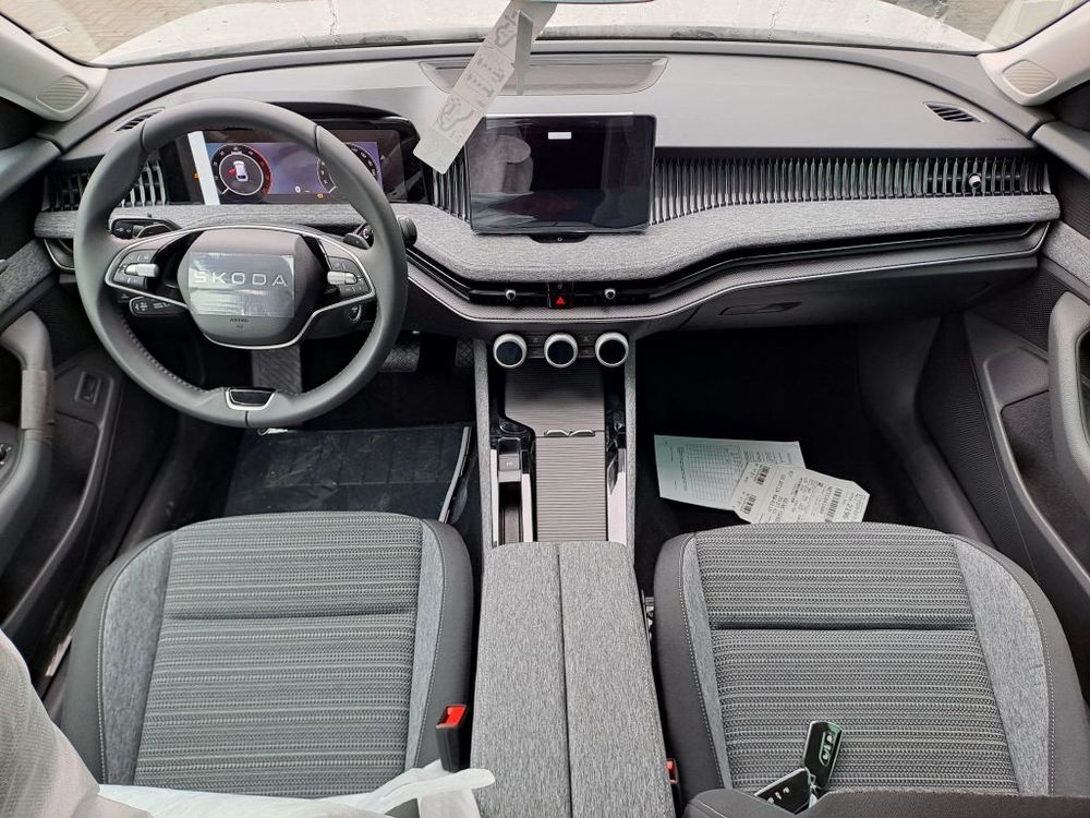 SKODA SUPERB 2.0 TDI 193KM DSG 4X4 DRIVE, fabryczny hak, od ręki