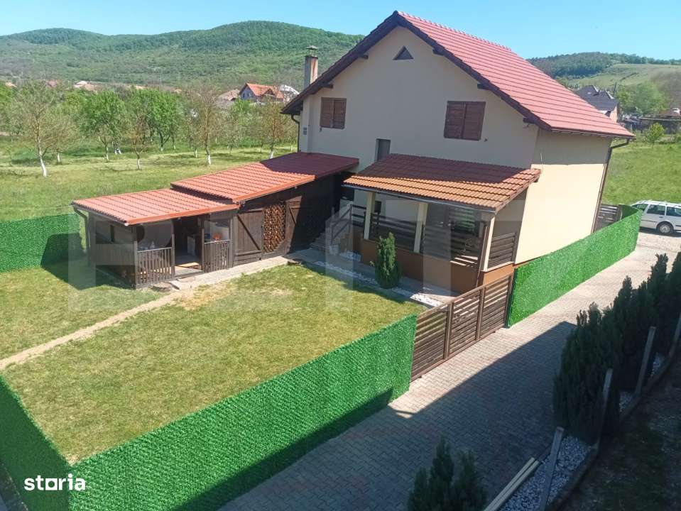 Casa superba in Urisor | 151 mp utili | 463 mp teren | Incalzire in pa