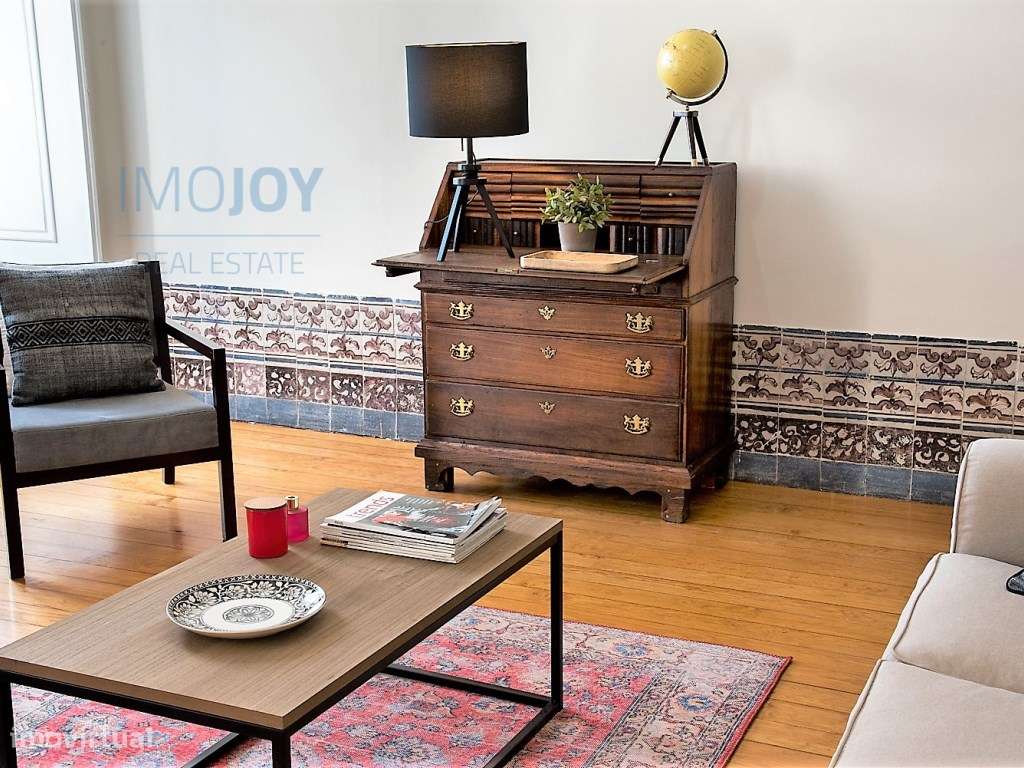 Apartamento T2 na Rua das Janelas Verdes, em Lisboa - Grande imagem: 4/23