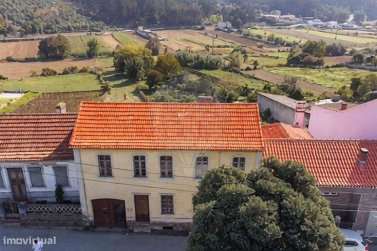 Moradia T4 para venda - Grande imagem: 2/3