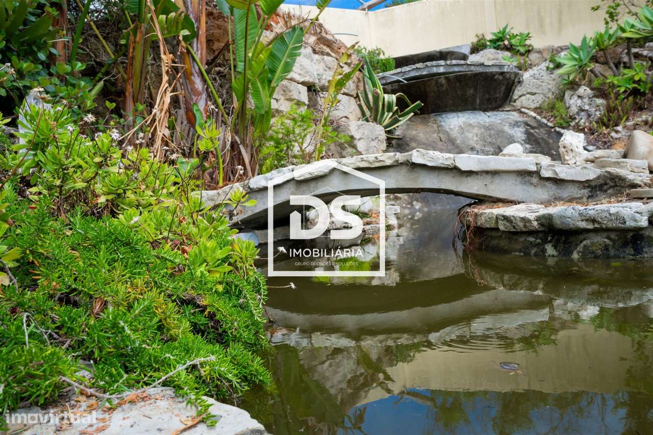 Exclusiva Propriedade Frente Mar com Piscina e Vista Panorâmica | Pare-32