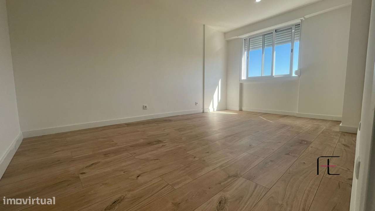 Apartamento T3 Venda em Águas Livres,Amadora - Grande imagem: 5/14