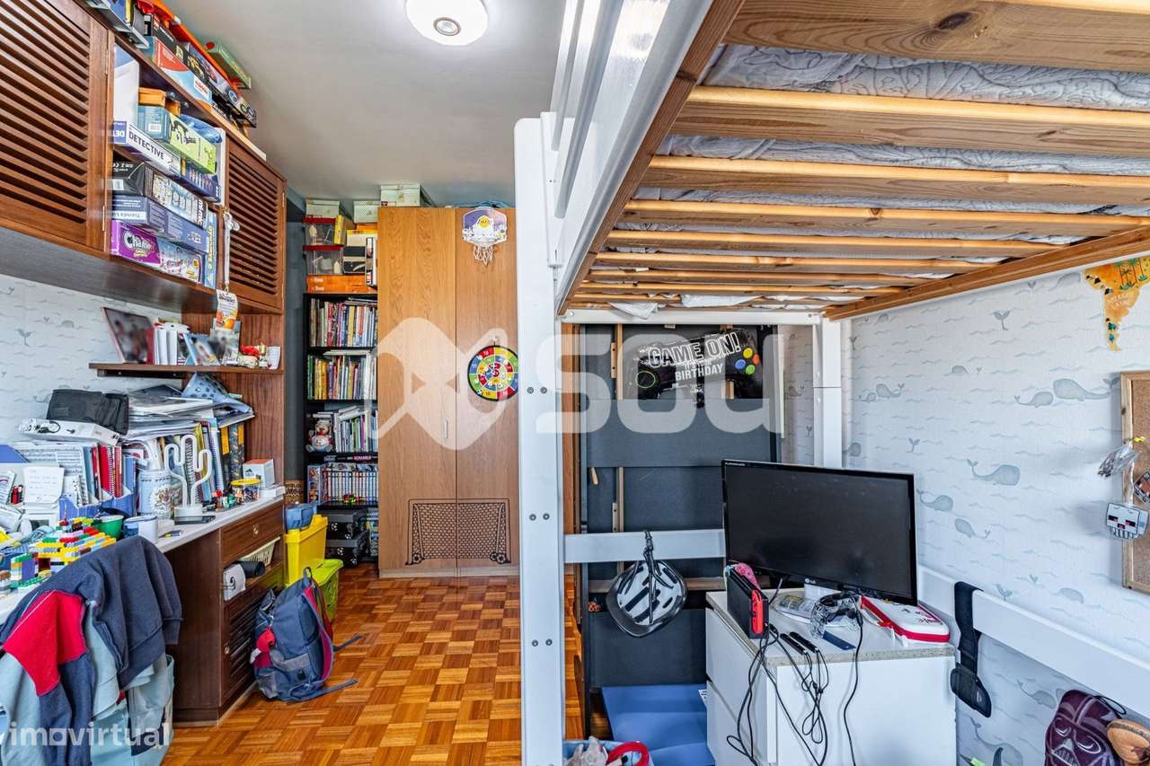 Apartamento T3 com Vista Mar-11