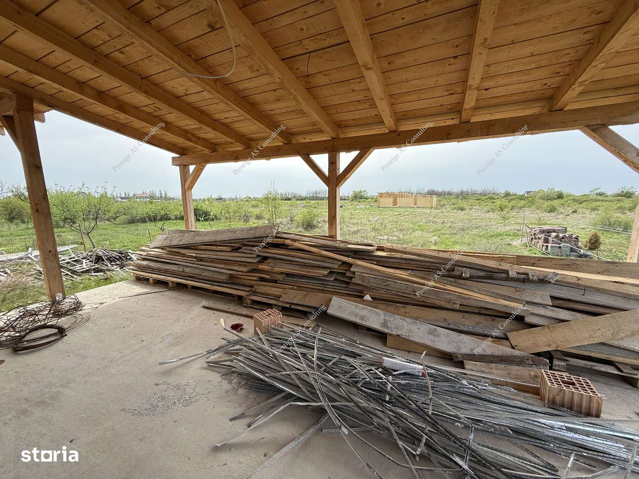 Casa la rosu dispusa pe Parter | 740 Teren | Sag - Imagine principală: 4/18