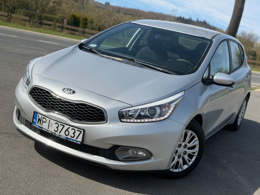 Kia Ceed II 1.6 GDI M 2015