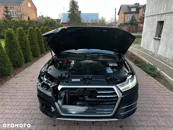 Audi Q7 3.0 TFSI Quattro Tiptronic - 15