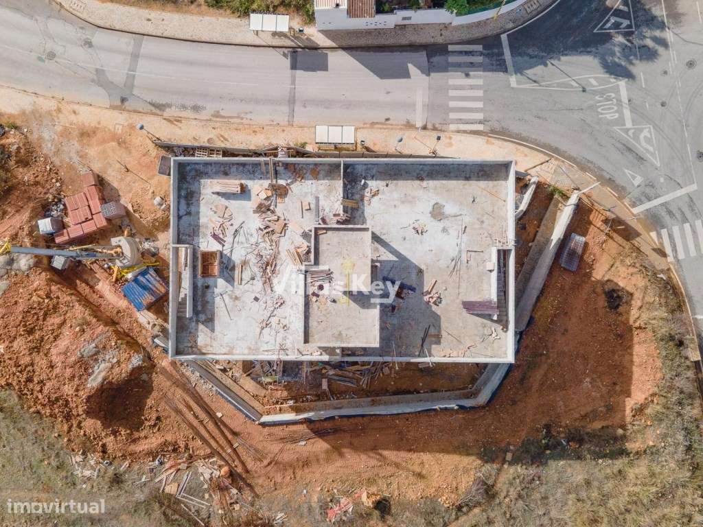 Moderno Apartamento de Tipologia T3 com piscina privada em Mexilhoe... - Grande imagem: 4/16